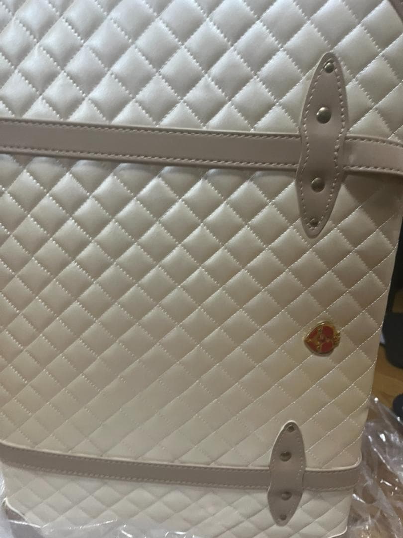 セーラームーン キャリーケース USJ コラボ 希少