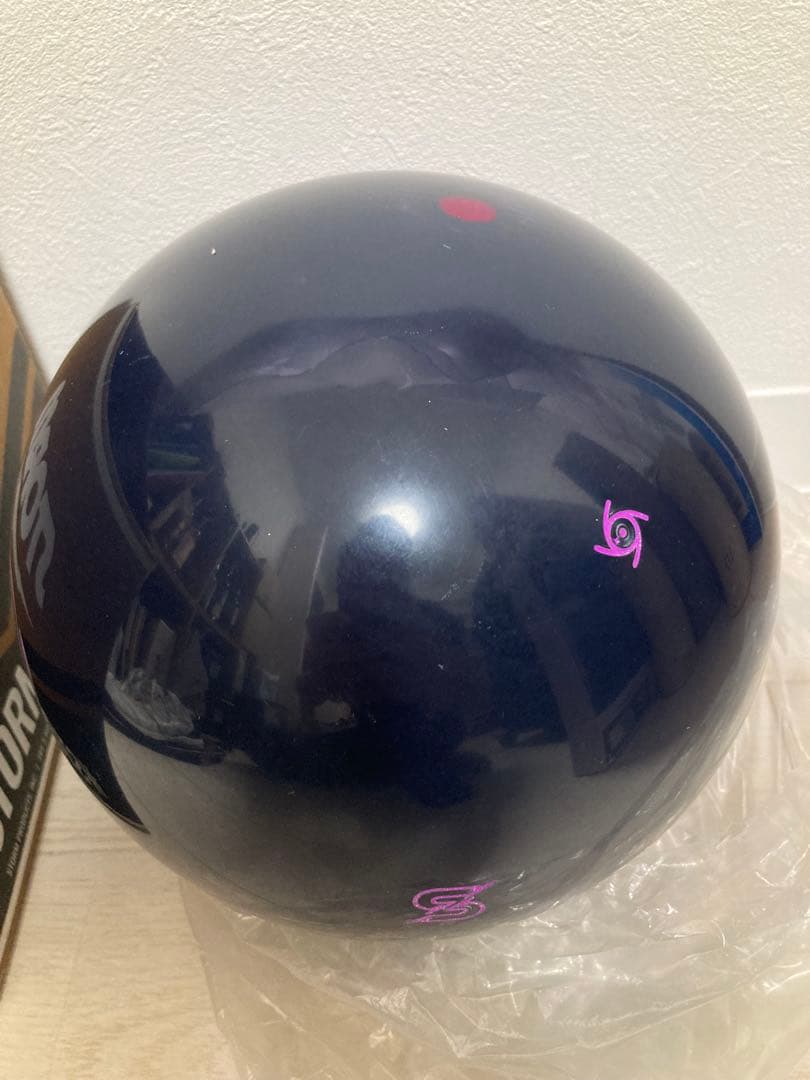 【新品未使用】　ボウリング　ボール　ソリューションブラック　15ポンド