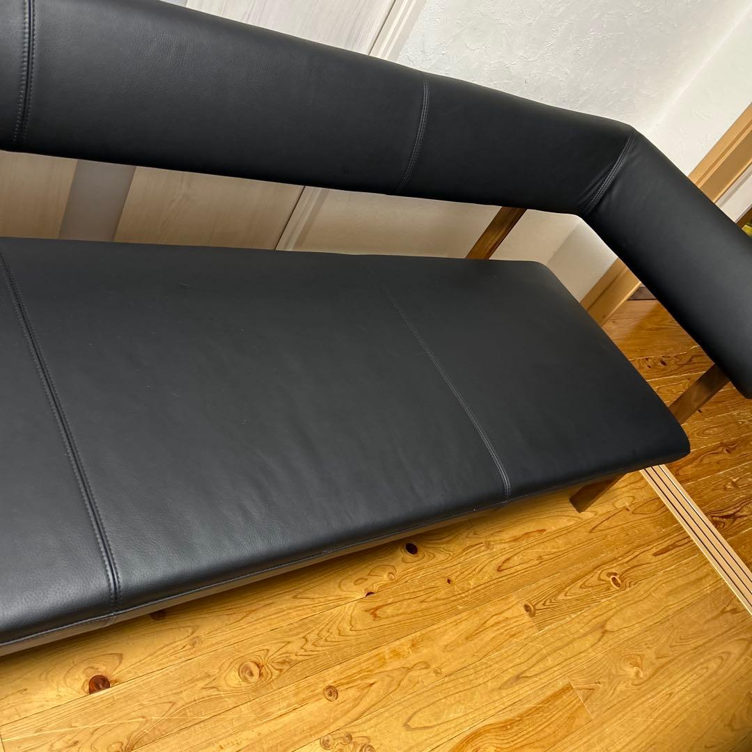 ナガノインテリア　 MOCOA 本革片アームチェア三人掛け　日本製