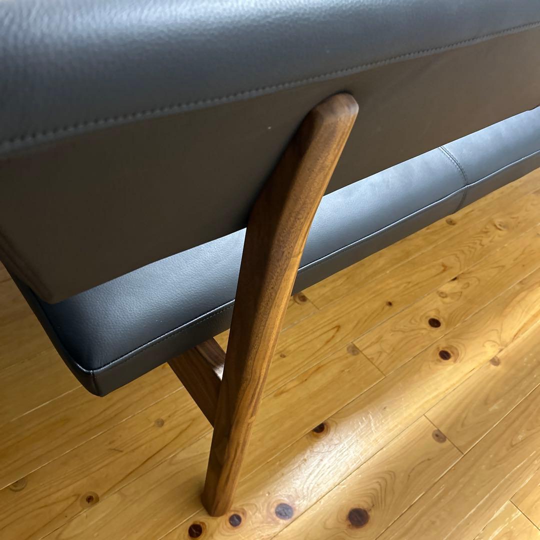 ナガノインテリア　 MOCOA 本革片アームチェア三人掛け　日本製