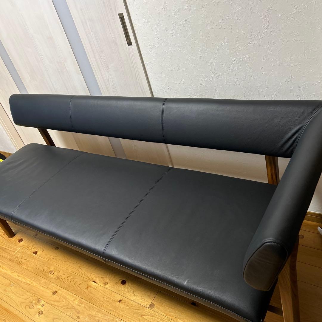 ナガノインテリア　 MOCOA 本革片アームチェア三人掛け　日本製