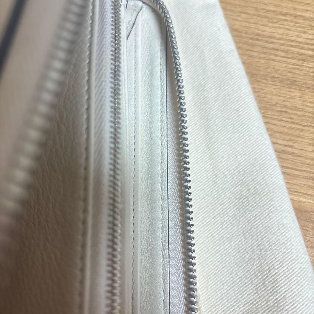 Louis Vuitton マヒナ ジッピーウォレット ルイヴィトン 長財布