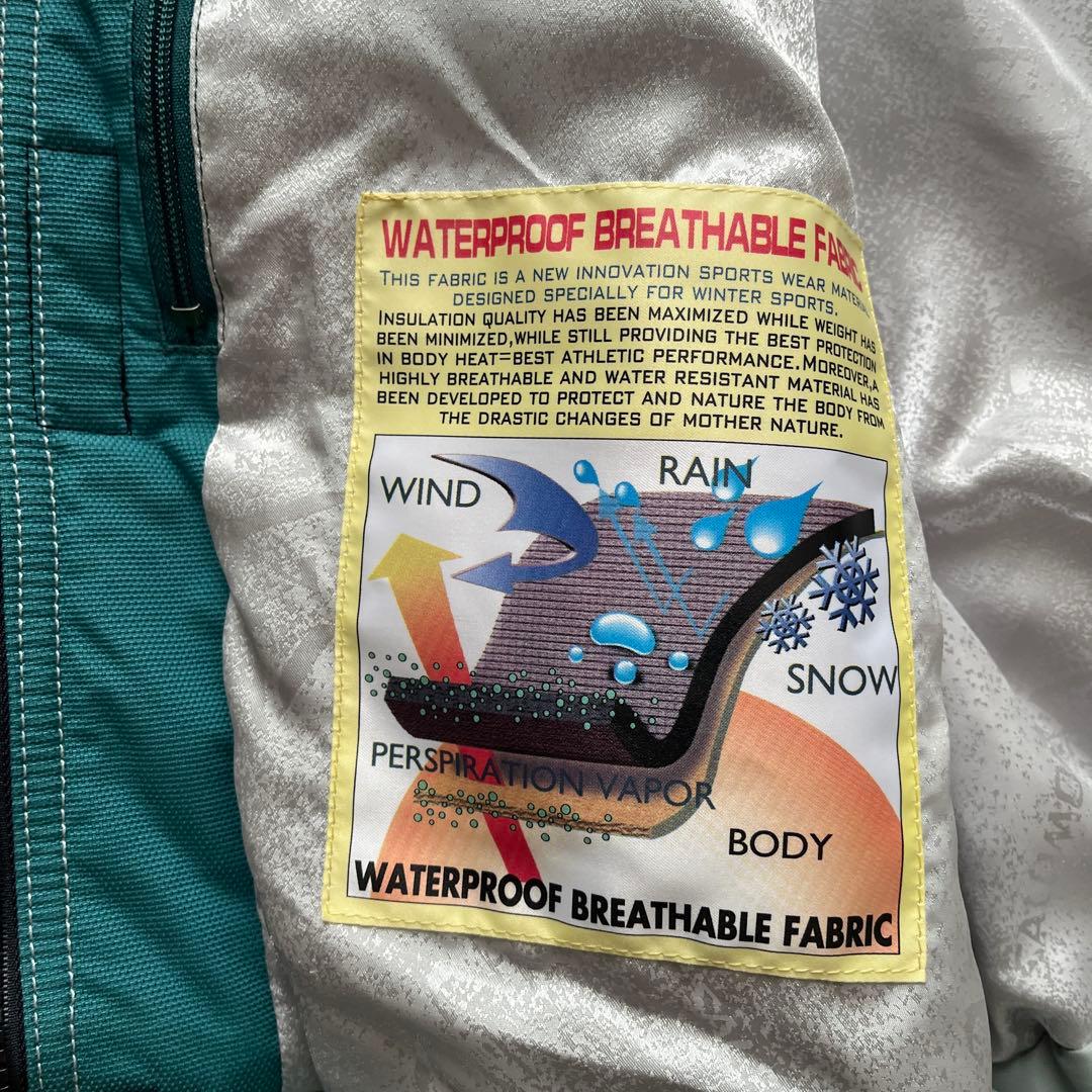 連休限定値下げ！SALOMON スキーウェア 上下　フード付き