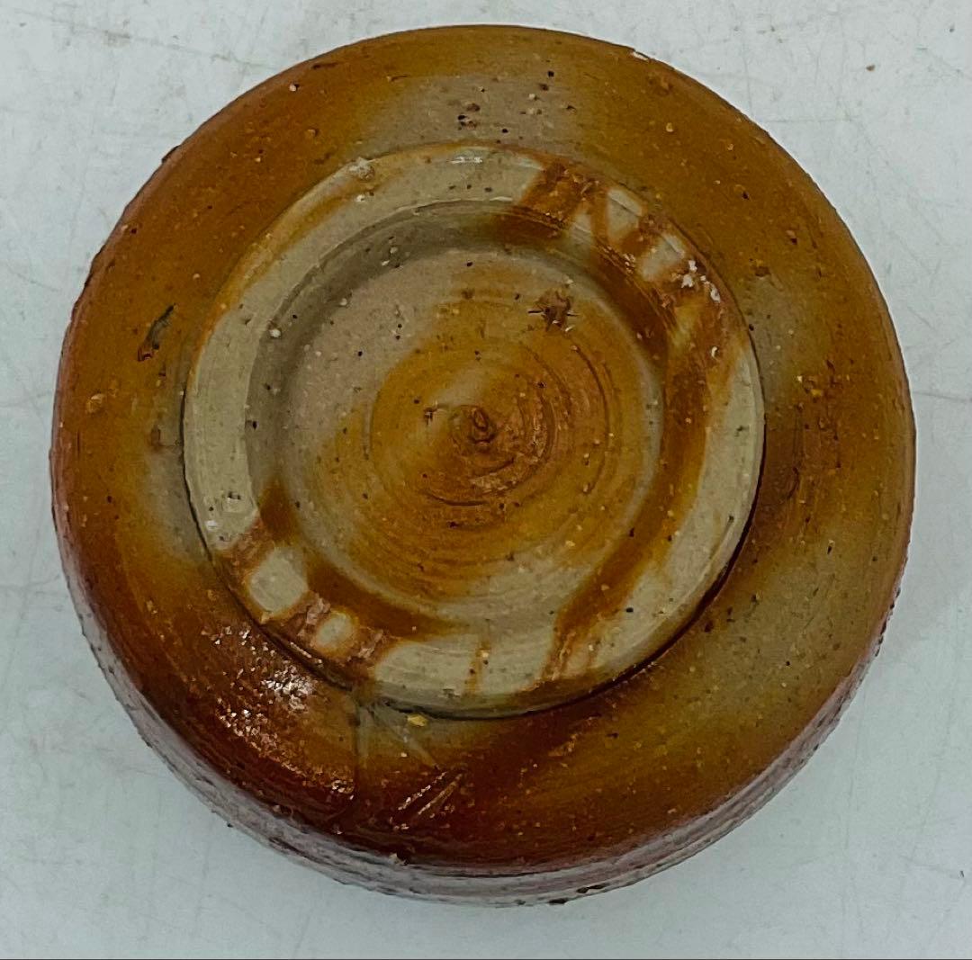 【15】◆人間国宝・山本陶秀先生　備前焼酒呑　ぐい呑　酒盃　四方桟共箱◆