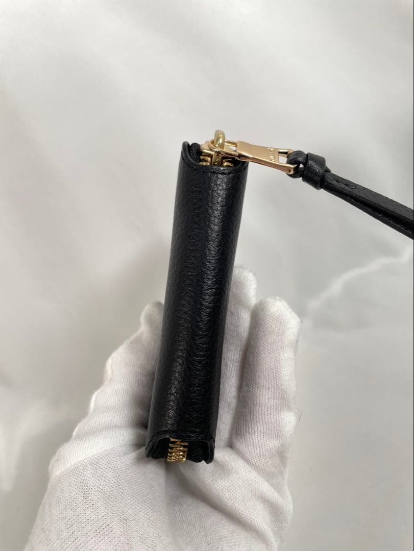 未使用 russet ラシット 二つ折り財布 エンボスモノグラム レザー