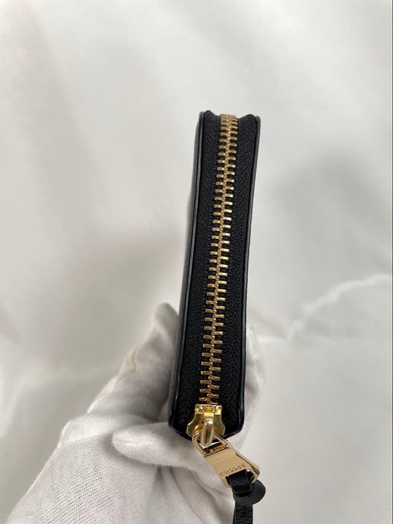 未使用 russet ラシット 二つ折り財布 エンボスモノグラム レザー