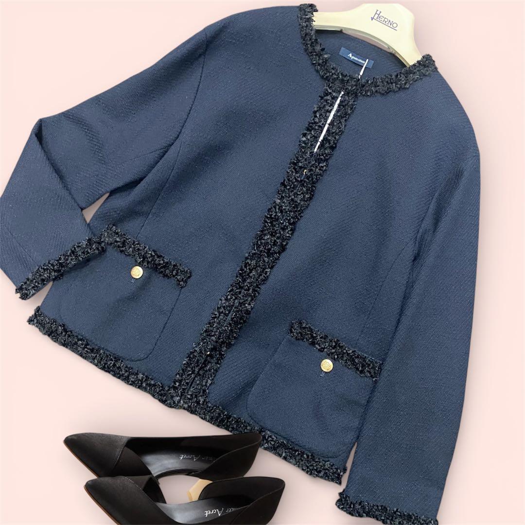 定価約10万円　購入ツィードジャケット　ネイビー 新品タグ付き　ノーカラー