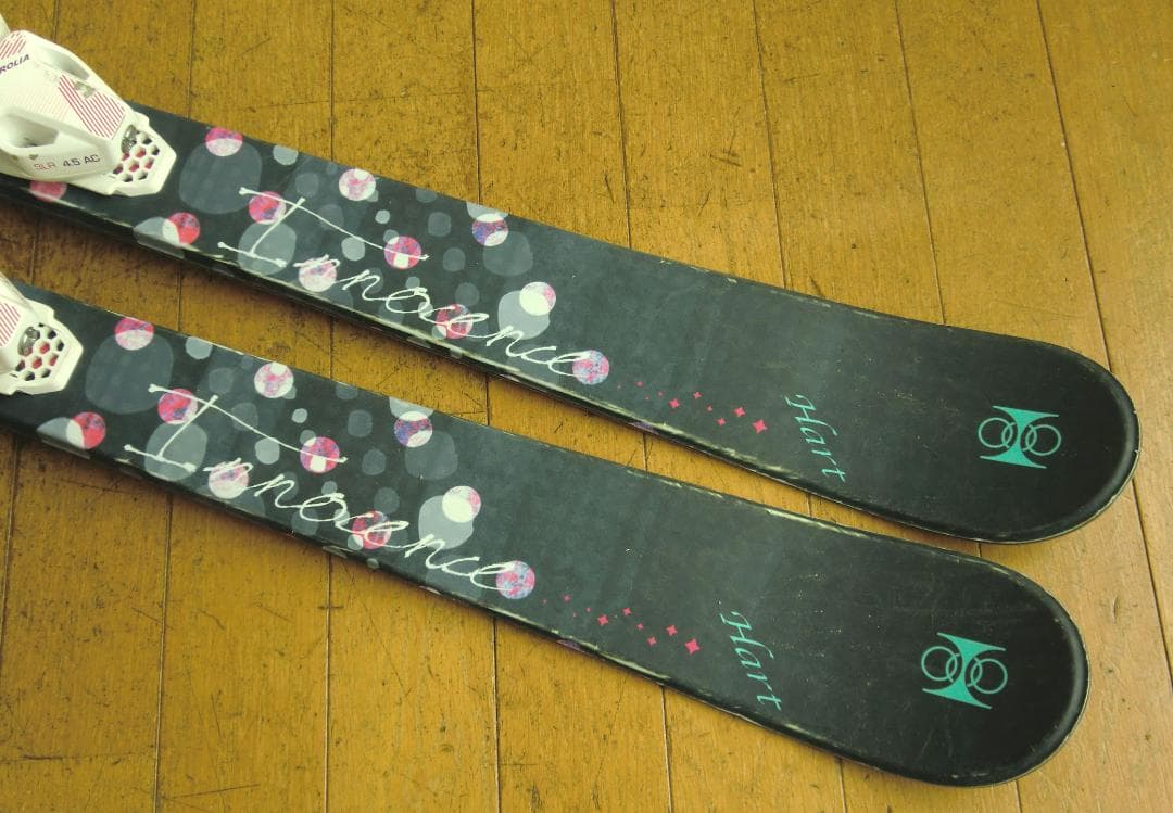 ■■11月限定■送料無料■Hart■子供用スキーセット■128/23■WAX■■