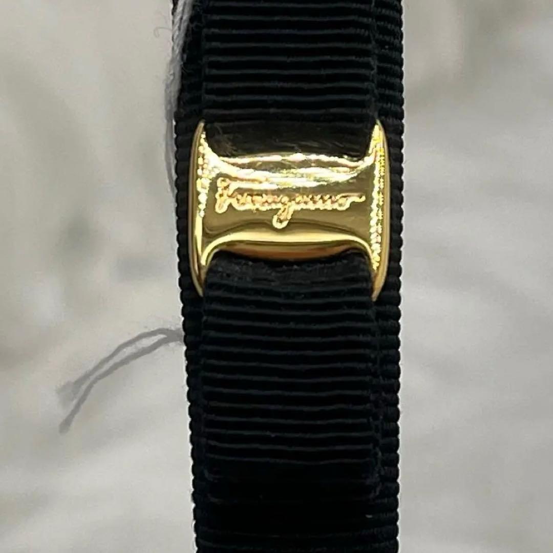 新品未使用品✨フェラガモ　Ferragamo カチューシャ　ブラック