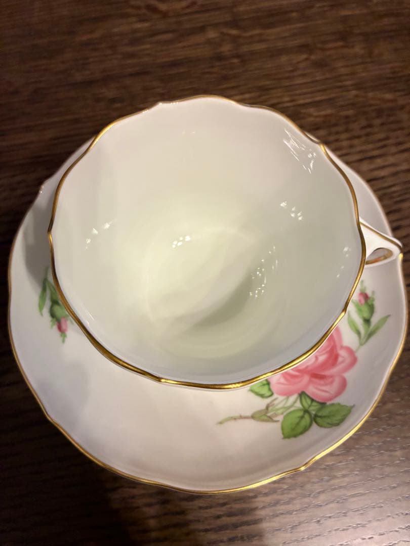 マイセン　ピンクローズ　カップ&ソーサーセット2客