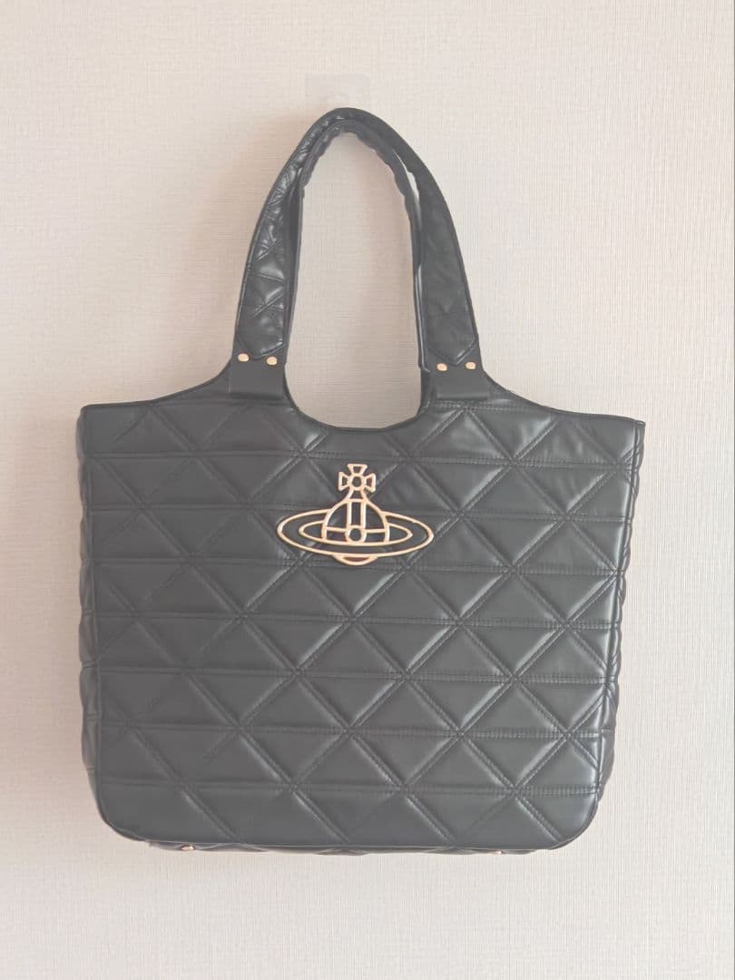 Vivienne　Westwood　ブラックキルティングトートバッグ