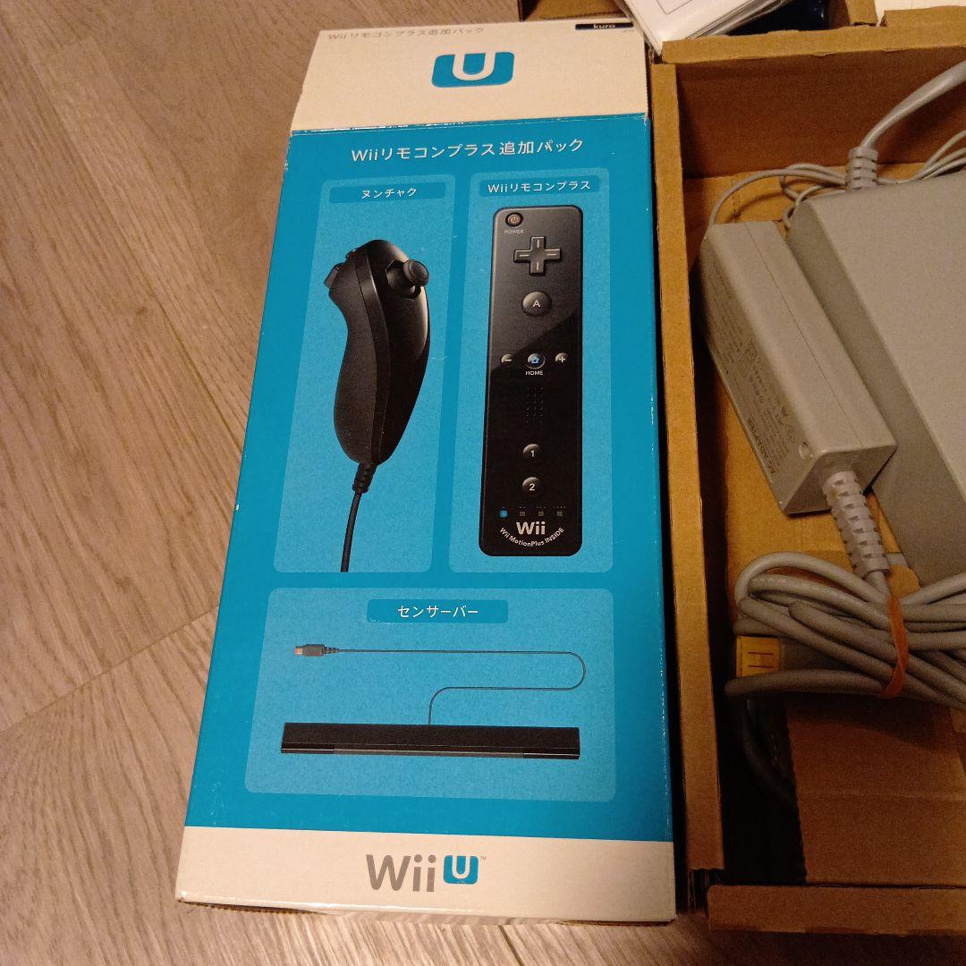 Wii Uベーシックセット、8GB、白 Wiiリモコンプラス追加パック黒