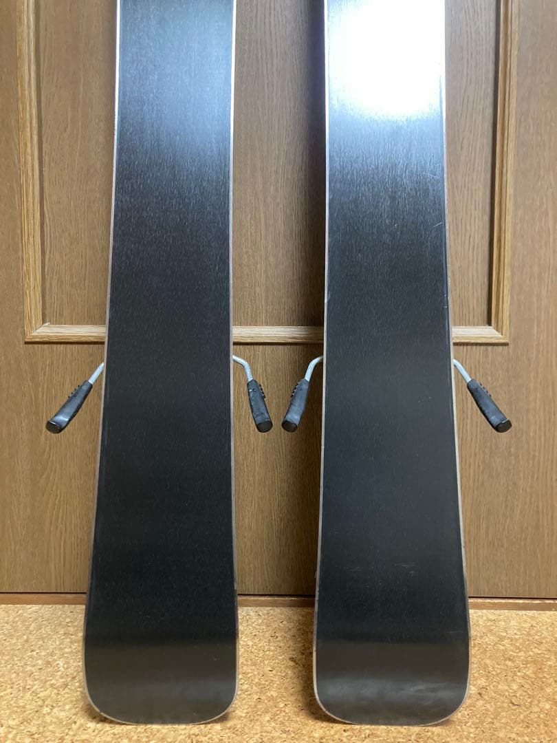 レディース用ショートスキー