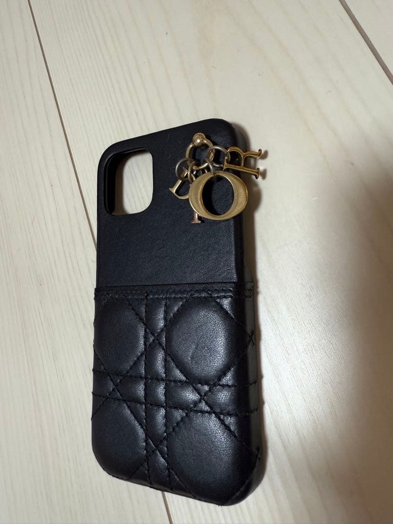 [専用papikoさん]Dior ブラック iPhoneケース チャーム付き