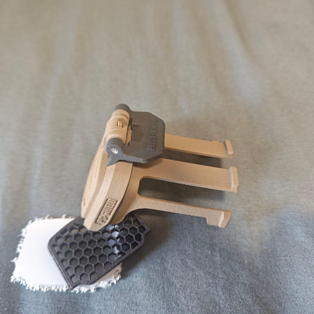 白*ん様 EOTech EXPS3用 ホロサイト 防弾 カバー FDE