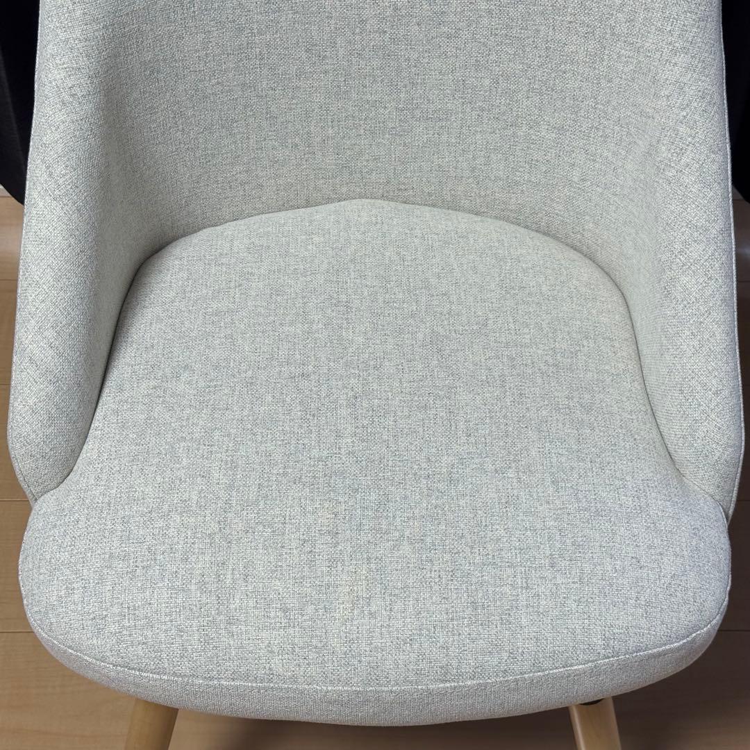 IKEA ヤンオロフ 2脚セット 回転ダイニングチェア ベージュ