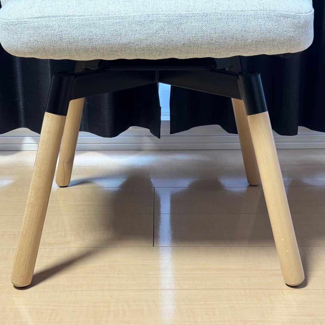 IKEA ヤンオロフ 2脚セット 回転ダイニングチェア ベージュ