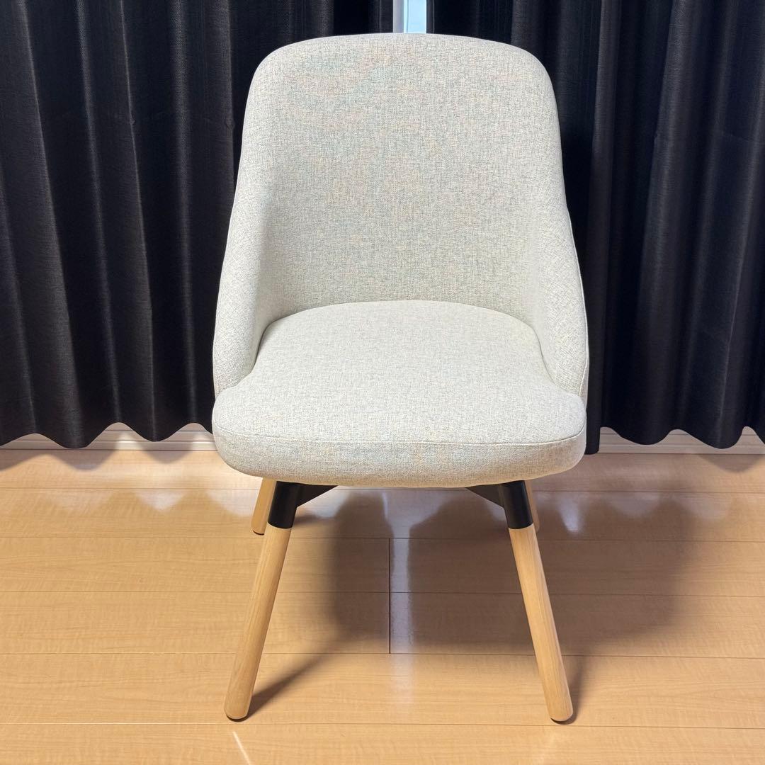 IKEA ヤンオロフ 2脚セット 回転ダイニングチェア ベージュ