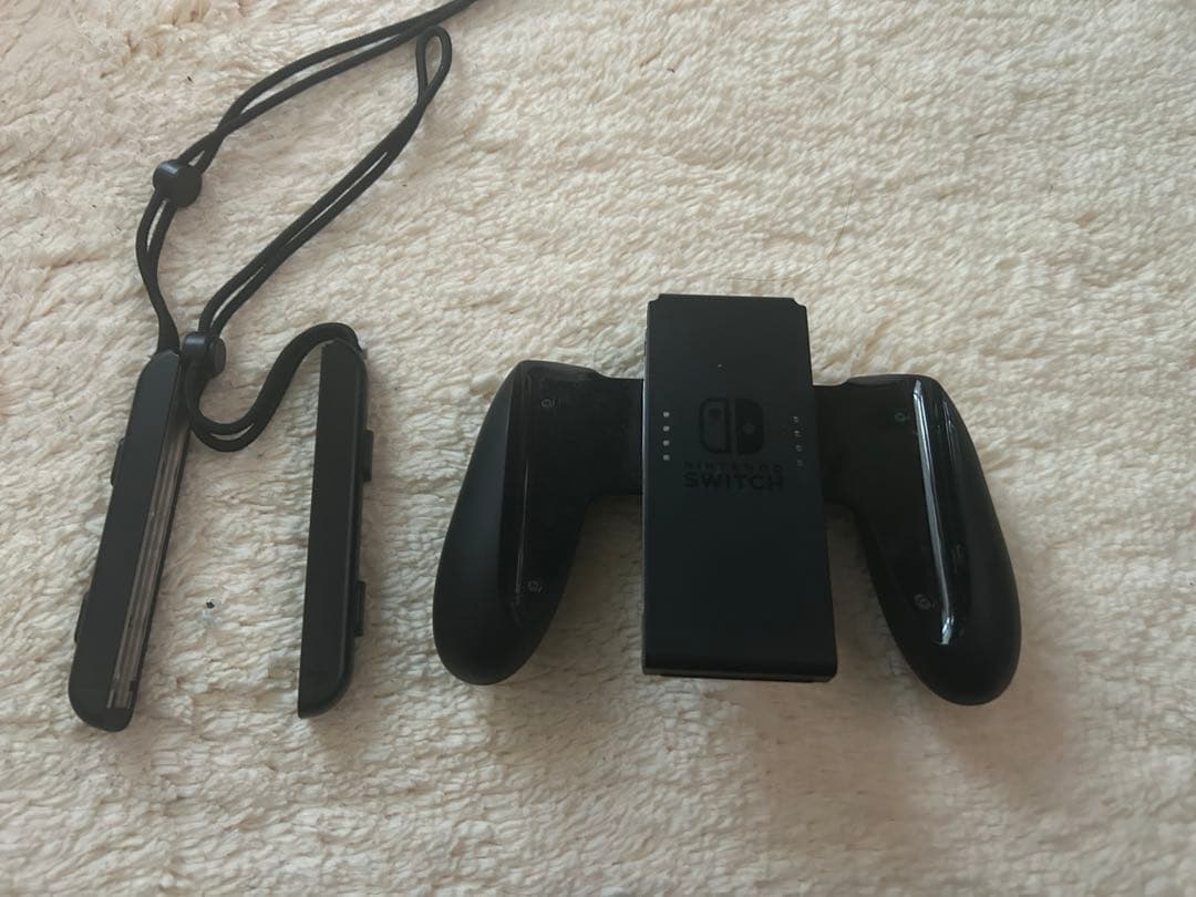 Nintendo Switch 本体 ブラック　値下げしました