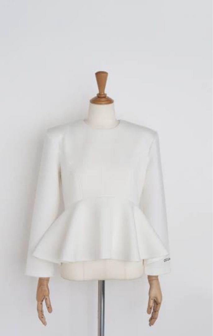 未使用girlish St.cecilia ガーリッシュクッションペプラム