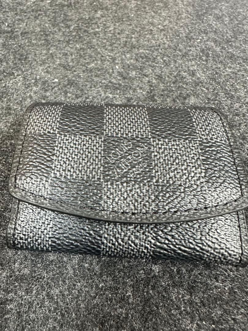 LOUIS VUITTONカフリンクス ブラック