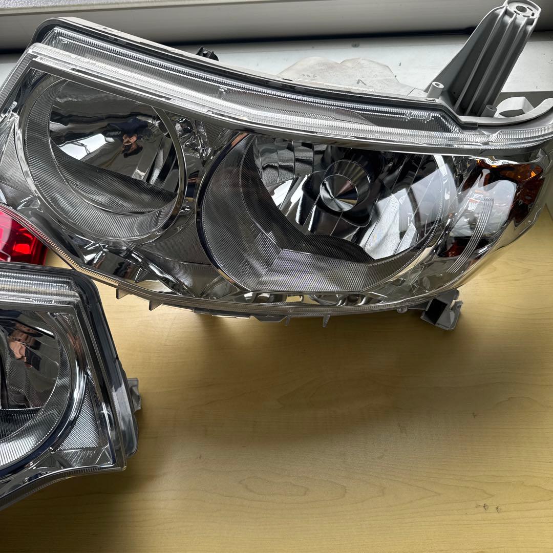 タントカスタムl375s HIDヘッドライト左右セット