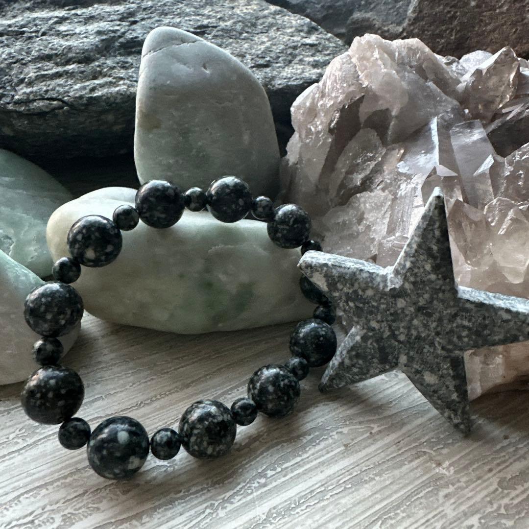 【まぁたんさま専用】ブレスレット＆1点限定五芒星＆1点限定クロスモチーフ