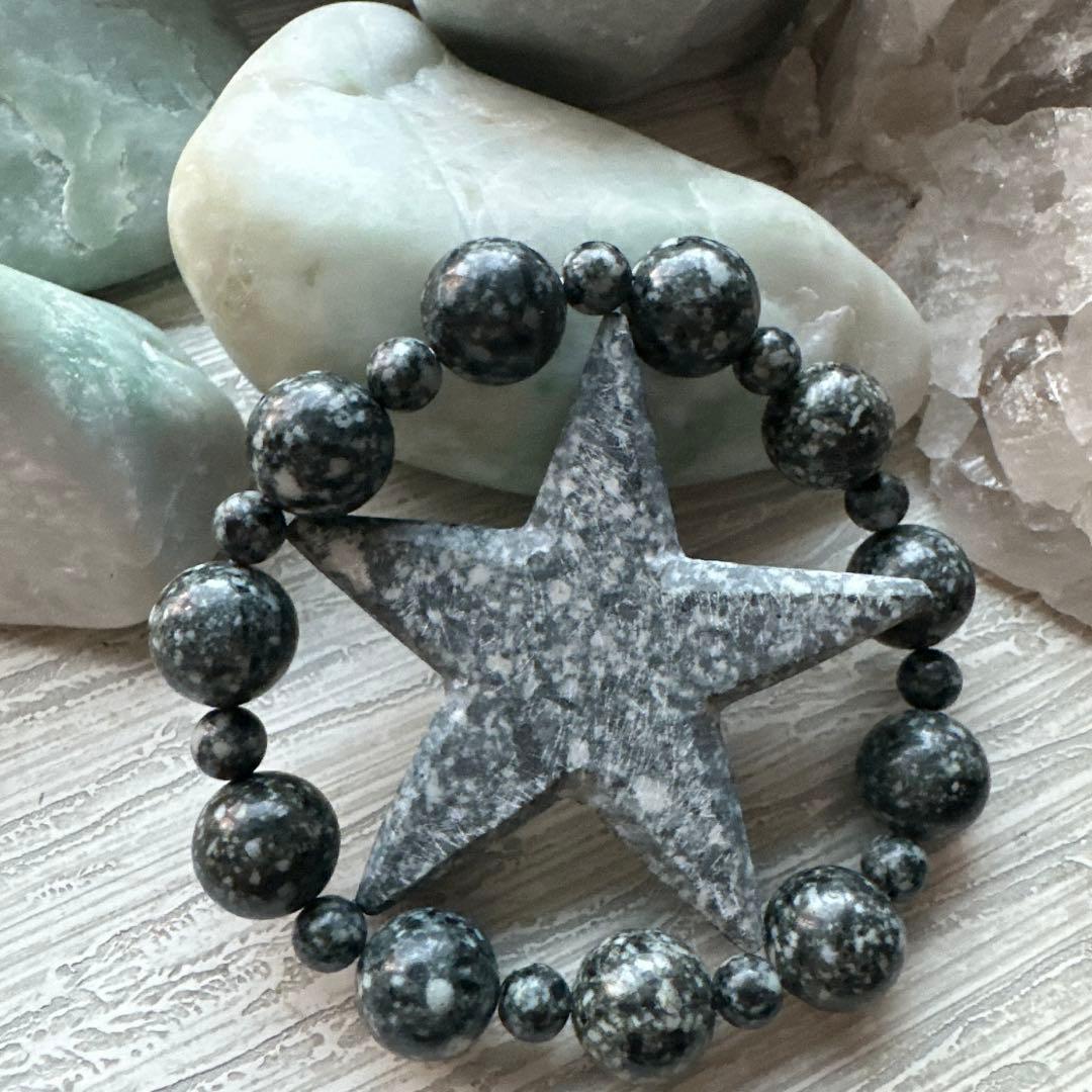 【まぁたんさま専用】ブレスレット＆1点限定五芒星＆1点限定クロスモチーフ