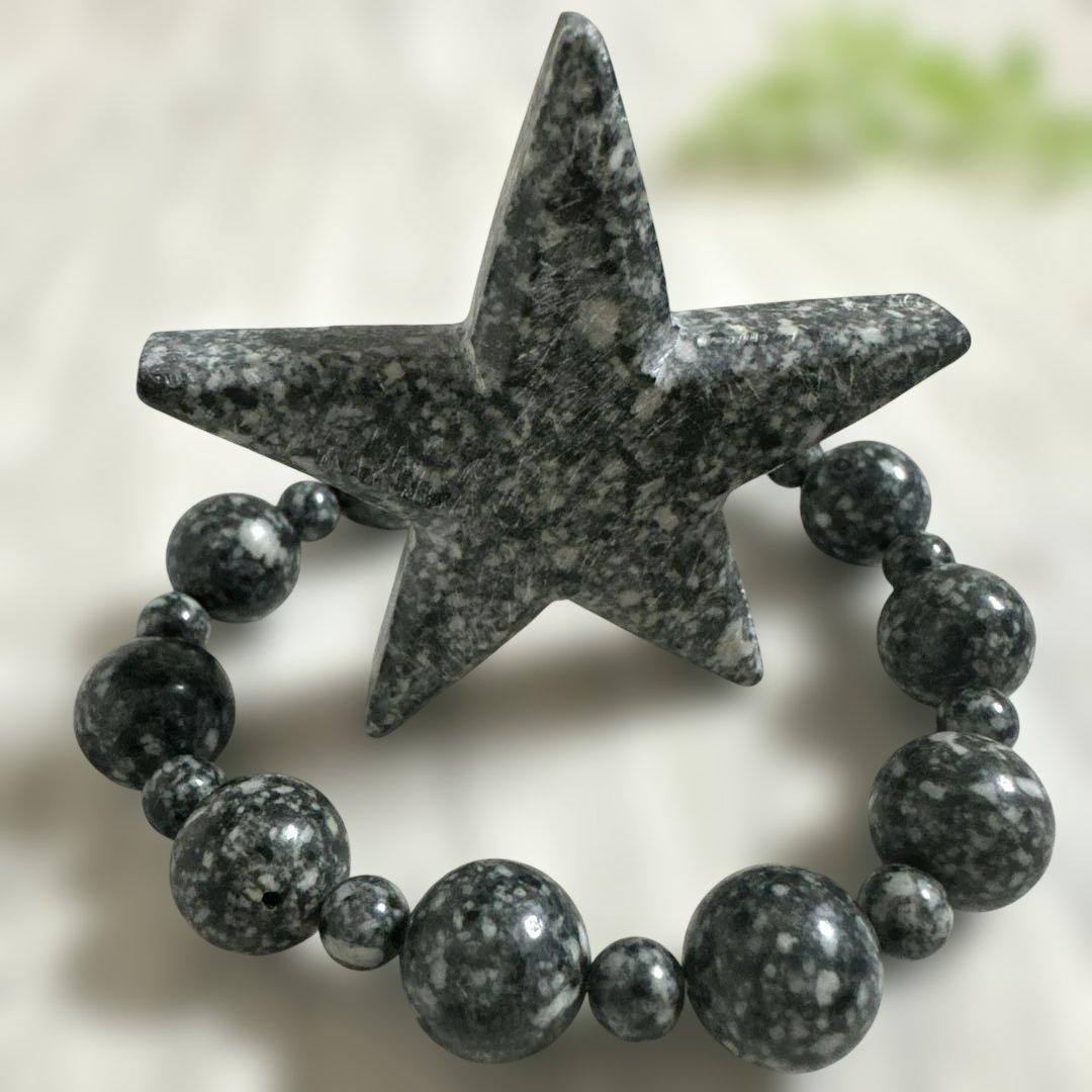 【まぁたんさま専用】ブレスレット＆1点限定五芒星＆1点限定クロスモチーフ