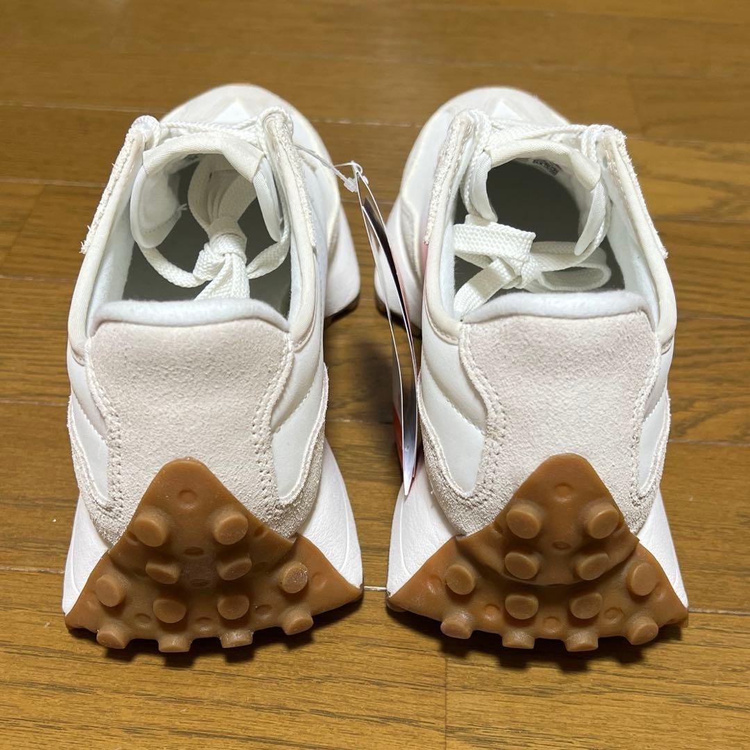 【最終値下げ】ニューバランススニーカー　新品未使用