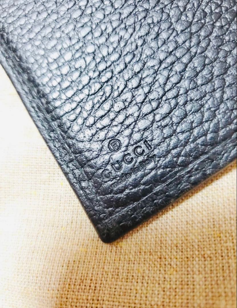GUCCI 三つ折り財布 ブラック