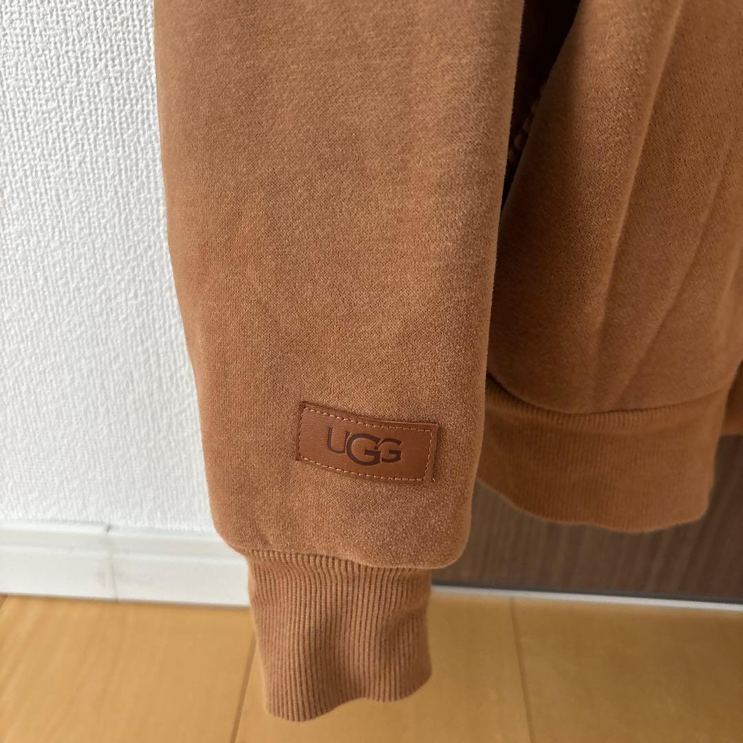 UGG パーカー CLASSIC HOODIE スウェット プルオーバー xs
