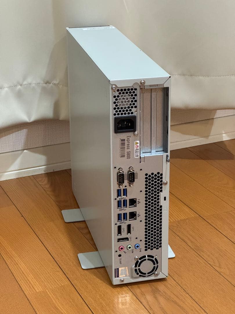 Windowsデスクトップ NEC Express5800/53Xj Xeon E3-1275v5 8G