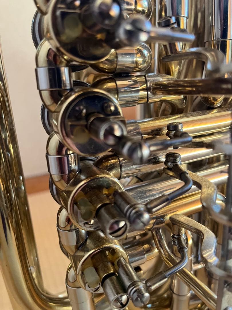 Behning & Sons 製　トラベルチューバ　ミニチューバ