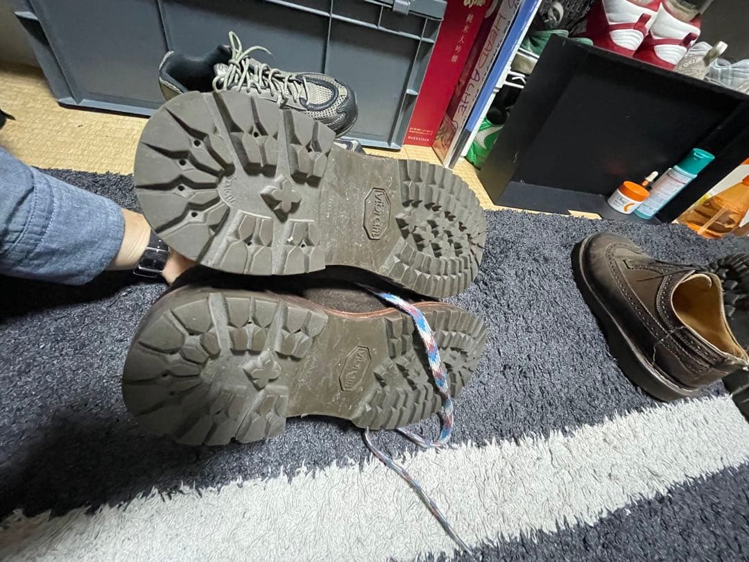 ブラウン スエード ワークブーツ