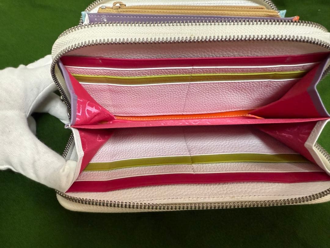 ★レア★MICHELANGELO ミケランジェロ 装飾長財布 ホワイト