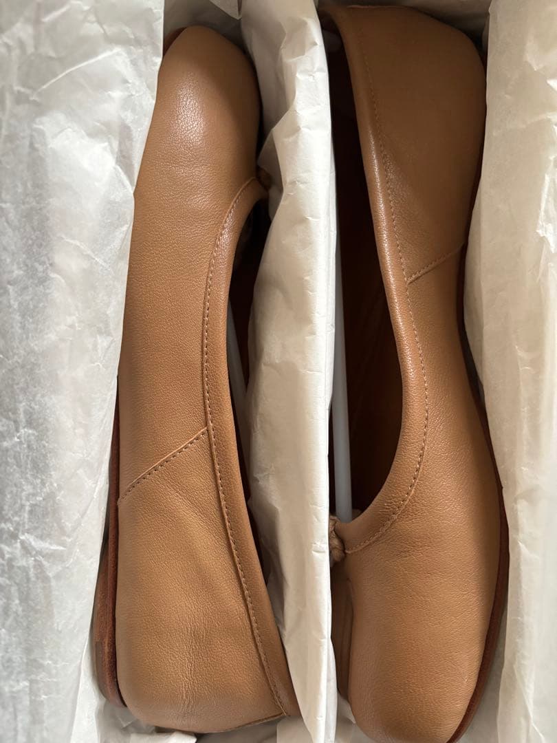 Maison Margiela ベージュ フラットシューズ 37