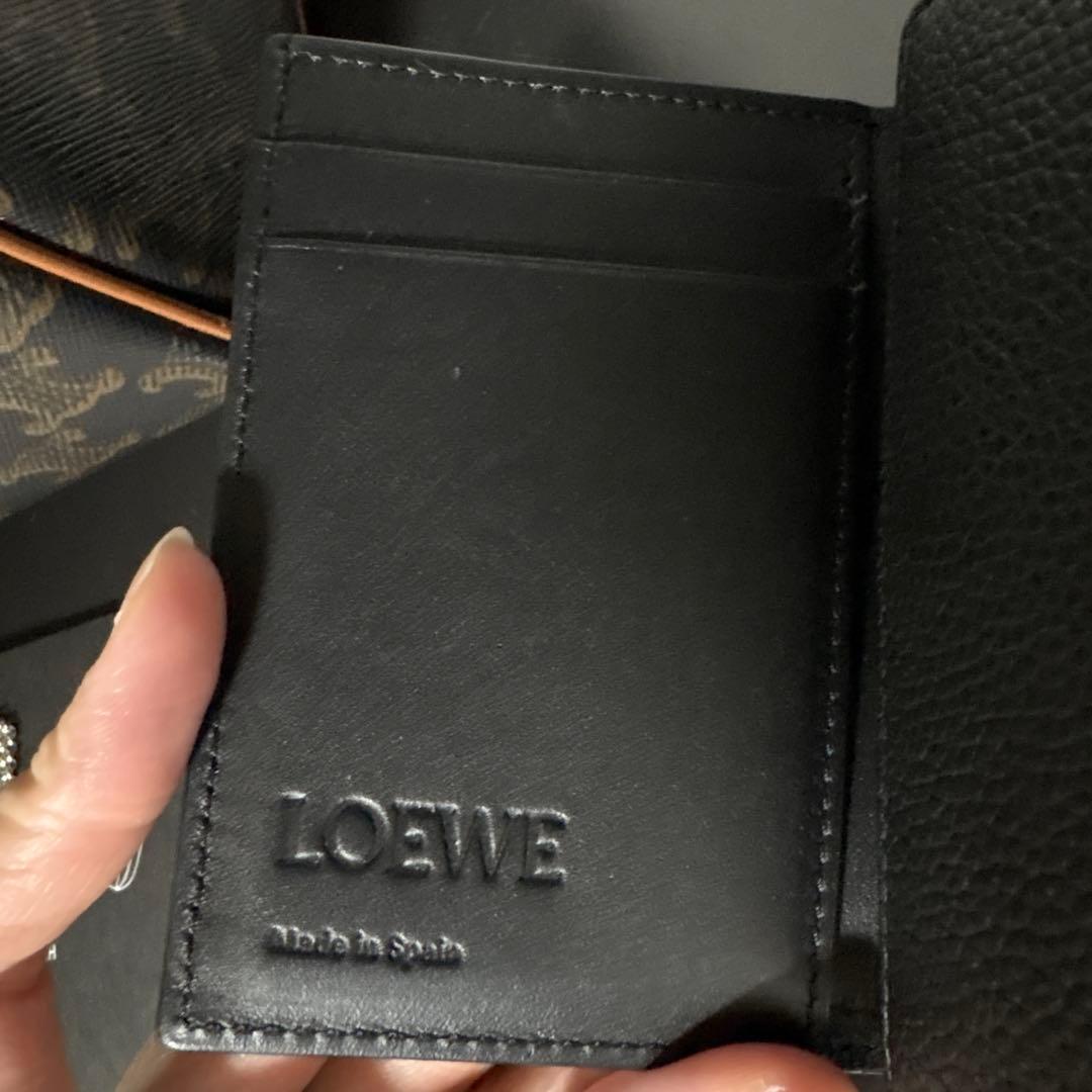 ロエベ LOEWE 折りたたみ財布