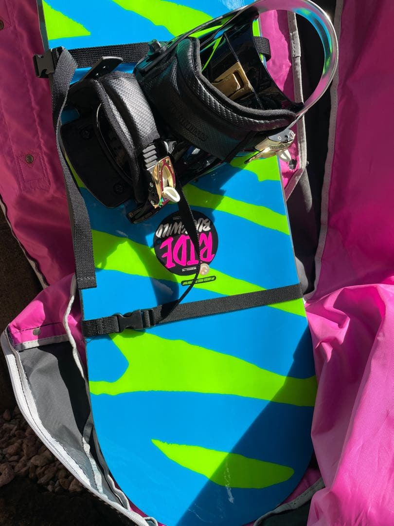 引き渡し限定！　スノボ　ボード　ビンディング　ケース付き　メンズ