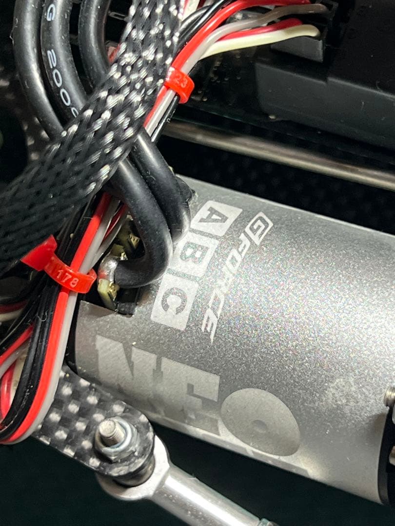 おざきあきひろ