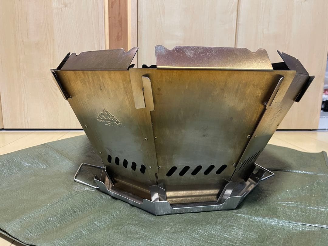 マウントスミ　BUD BONFIRE　二次燃焼焚火台