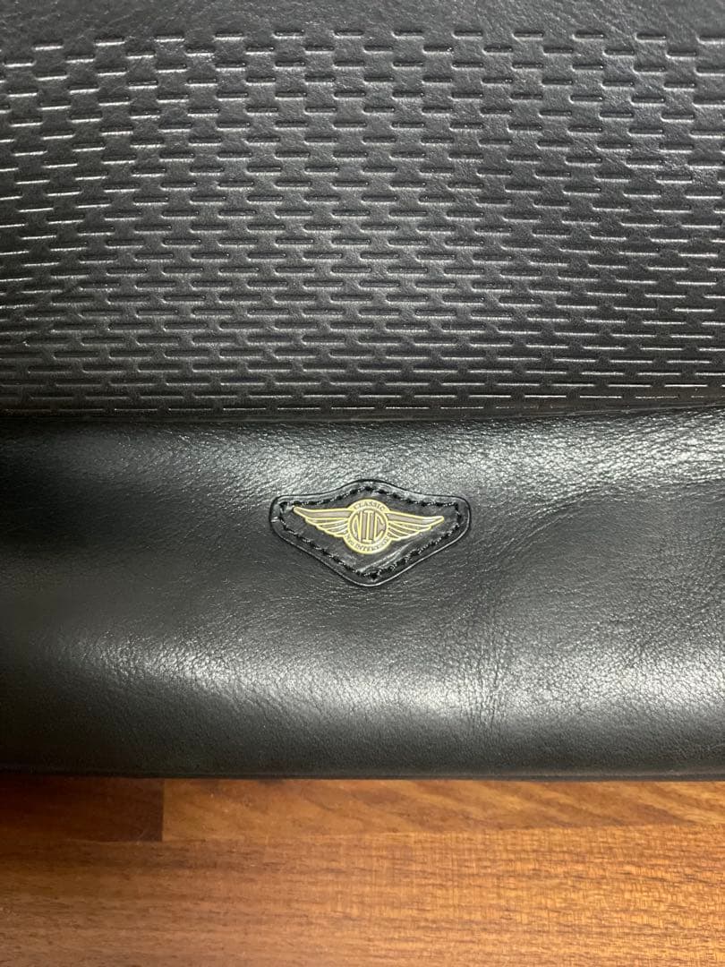 ※タキ※NOI JAPAN使用品レザーバックパック ツァイトレザー