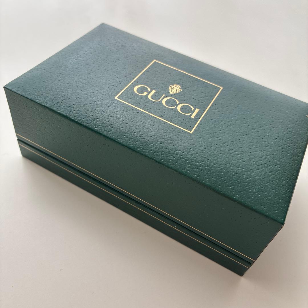 GUCCI グッチ　チェンジベゼル　腕時計　電池交換済み