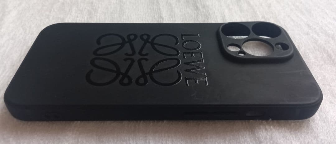 ロエベ LOEWE iphone 13 pro ケース カバー