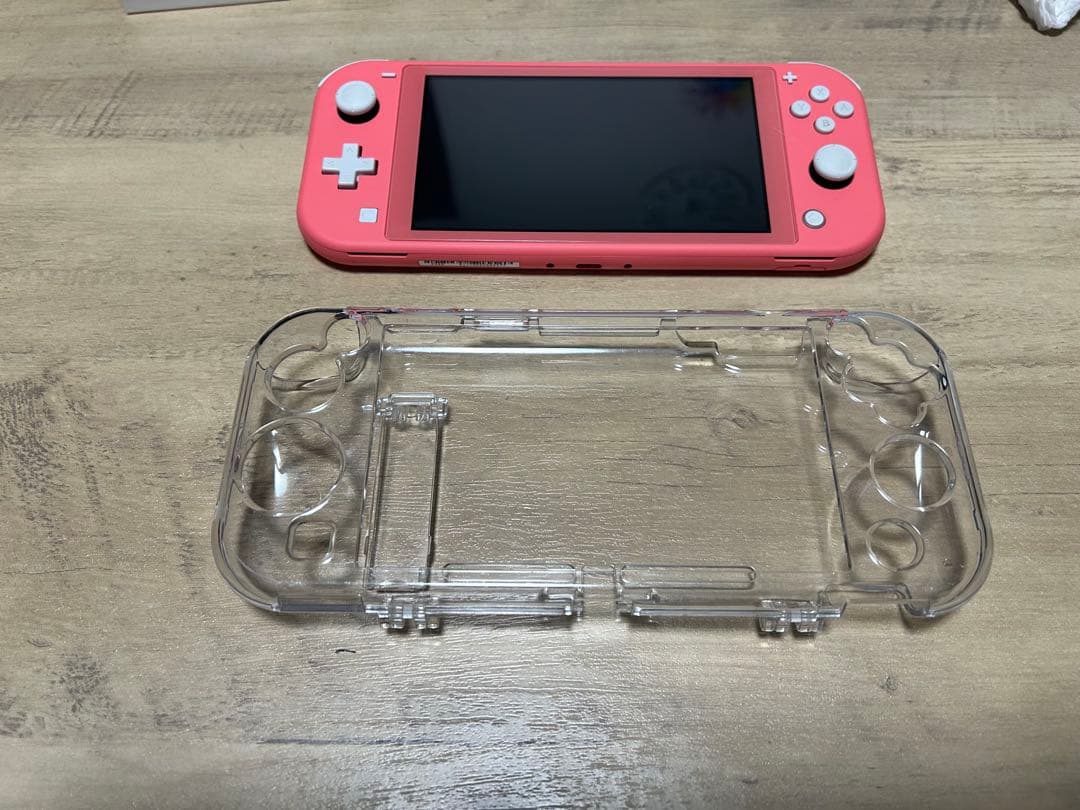Nintendo Switch Liteピンク 本体とケース、SDカード32GB