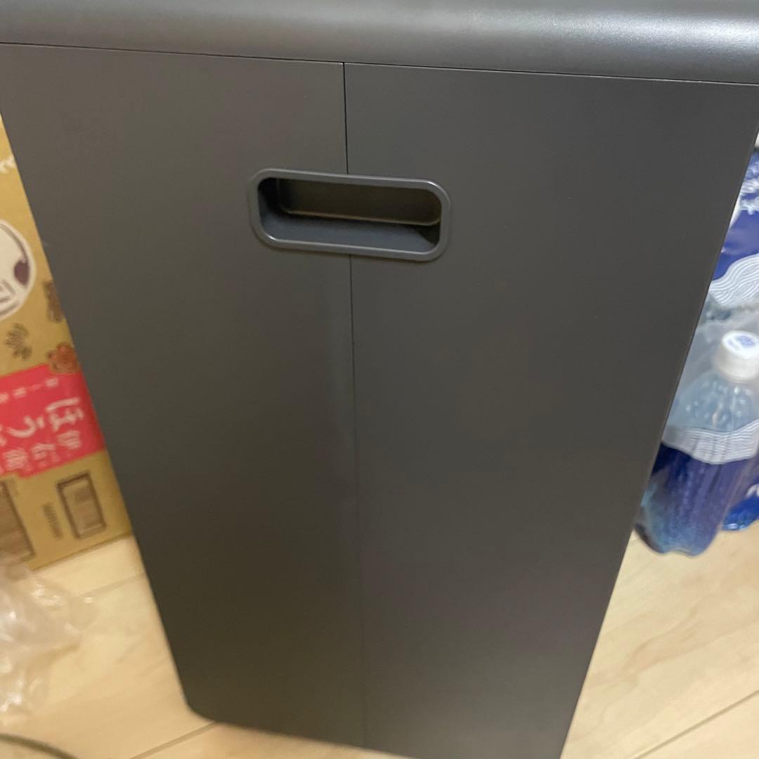 送料無料❣️新品未使用　衣類乾燥機　YAMAZEN 除湿機 EDC-H601