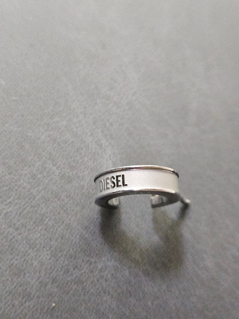 DIESEL フープピアス 片耳用 新品未使用極美品！