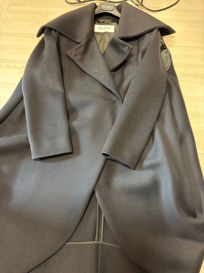 MaxMara ダークグレー ダブルブレストコート