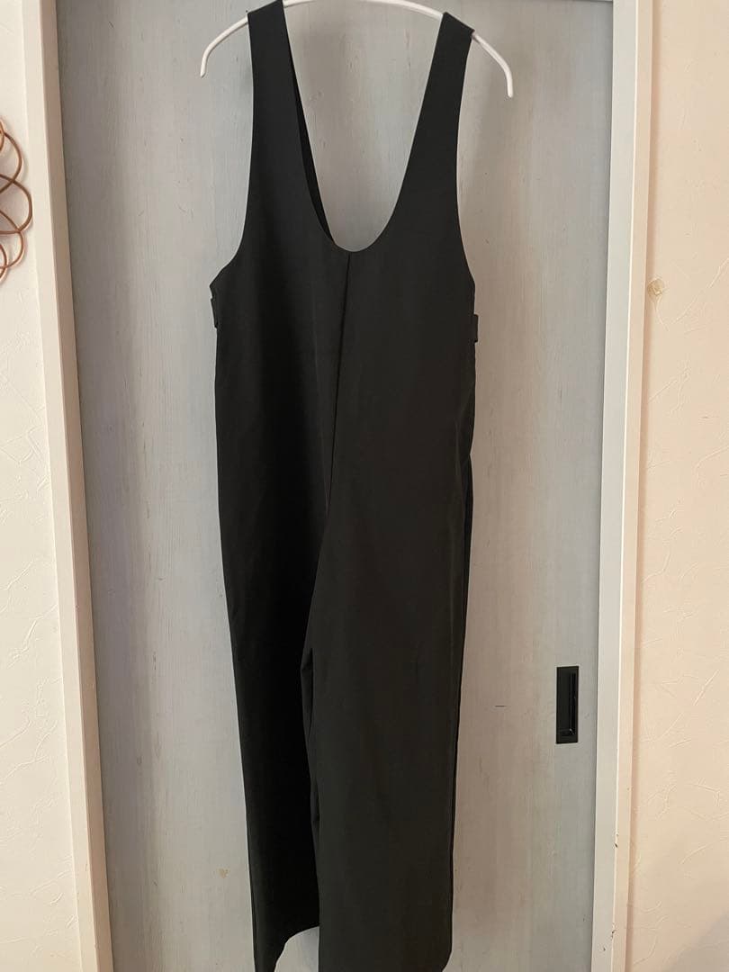 美品✨machatt_Uネックオールインワン