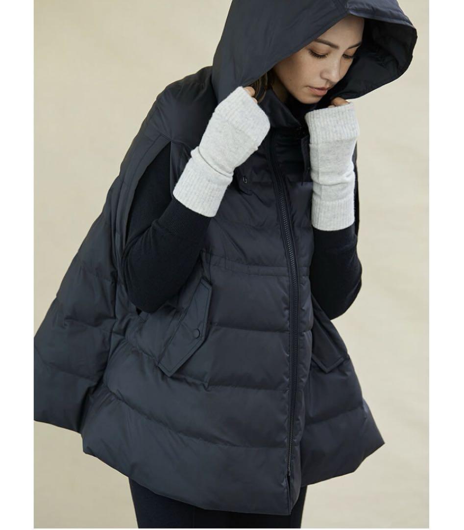 タグ付新品未使用　theory luxes フード付ダウンベスト・ケープ カーキ